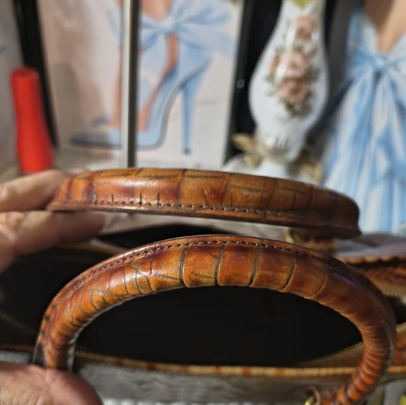 Brahmin Brown Tan Croc-Embossed Satchel - Picture 5 of 12